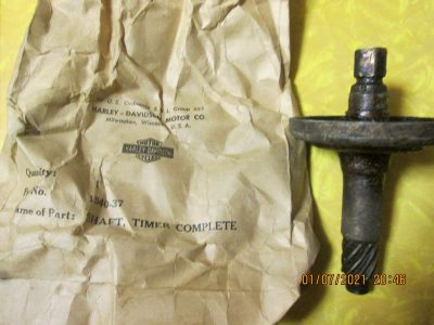 NOS Harley 45 UL Distributor Shaft & Base