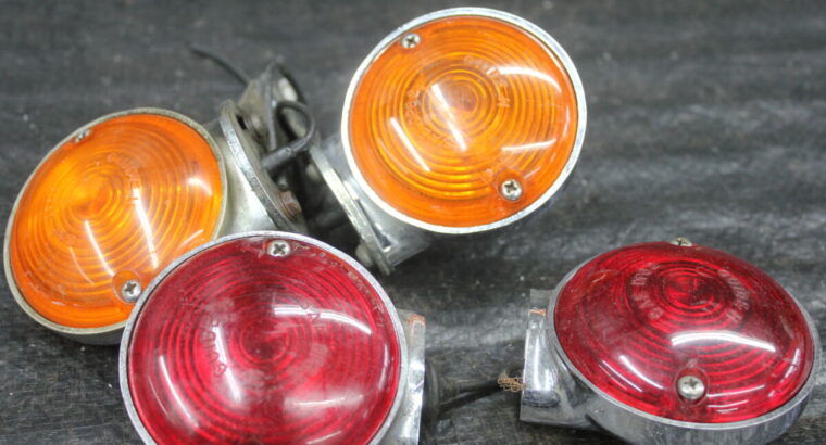 GUIDE FRONT AND REAR TURN SIGNAL / MARKER LIGHTS